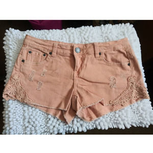 RUE21 Peach Lace Frayed Pockets Distressed Booty Shorts Juniors Size 7/8